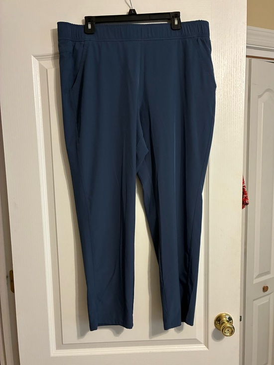 Eddie Bauer Pants - Eddie Bauer Straight Leg Pants in Deep Blue